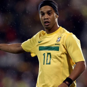 开云体育-体育跨界魔幻秀，利物浦窗口期、詹姆斯爆冷与中超质疑链，体育跨界魔幻秀，利物浦窗口期、詹姆斯爆冷与中超质疑链